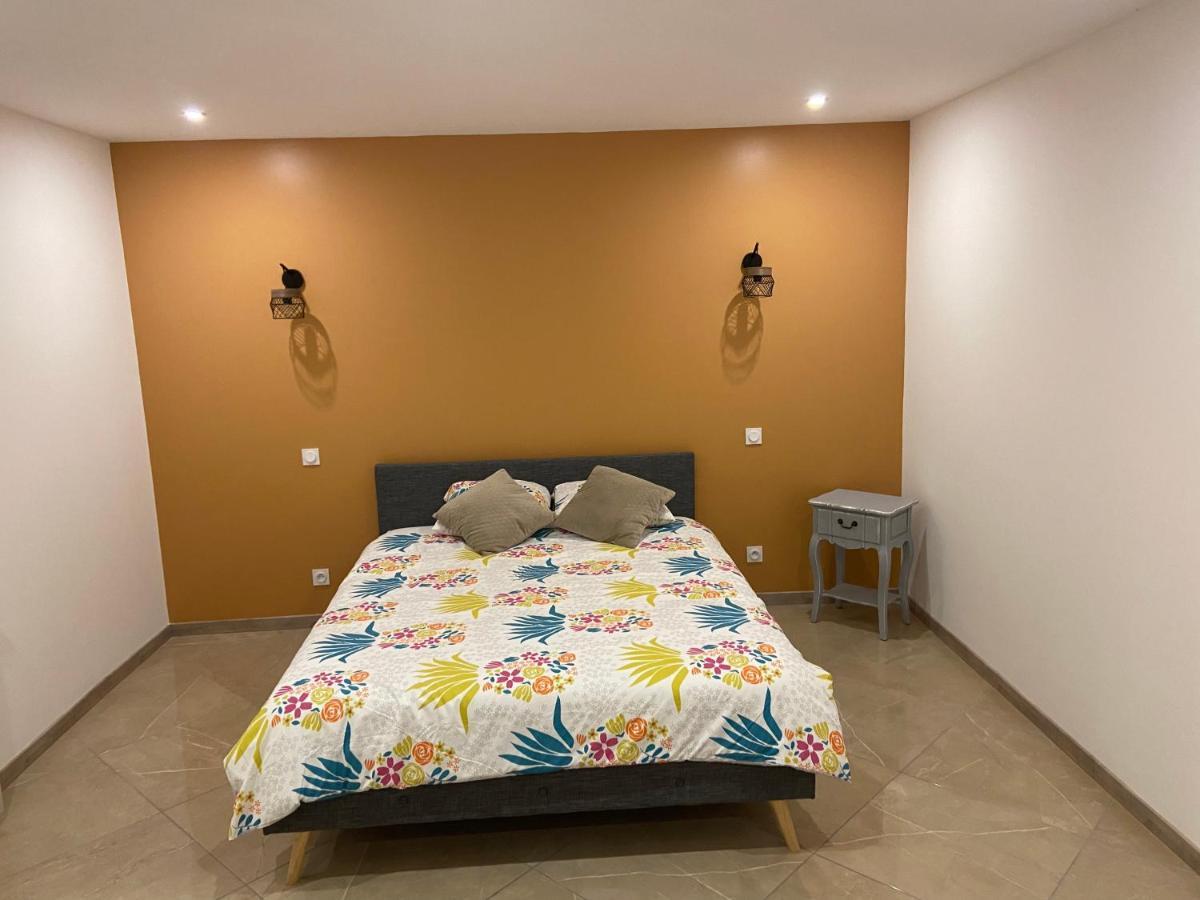 Appartement T3 Dans Une Villa Neuf Drap Exterior photo